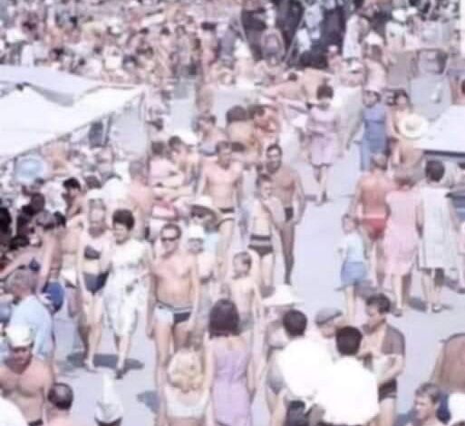 A beach in the 70’s. Not one over weight body. My, how the food industry destroyed us.