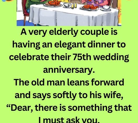 A very elderly couple is having an elegant dinner