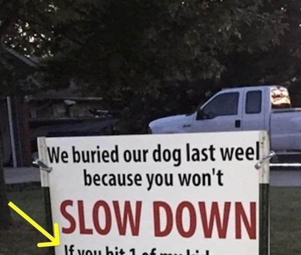 The Sign That Speaks for All Pet Owners