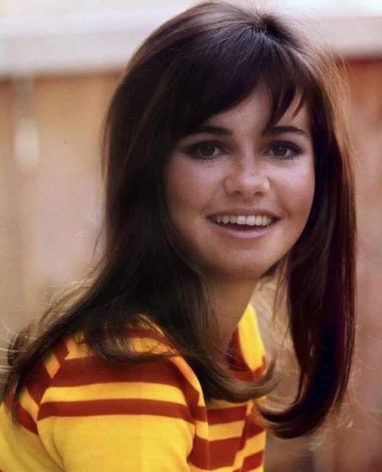 Sally Field, Now 76 Years Old, Has Never Had Plastic Surgery Despite Facing Ageism In Hollywood